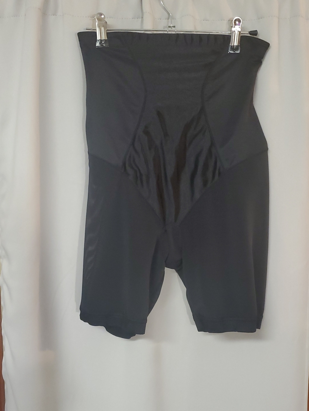 Maidenform Black High-Waist Shapewear Shorts